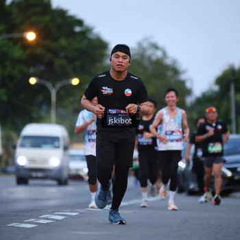 Runner Photo 3723372