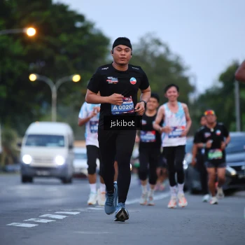 Runner Photo 3723382