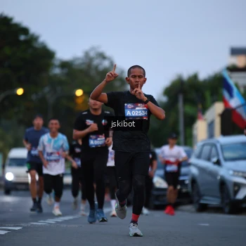 Runner Photo 3723398