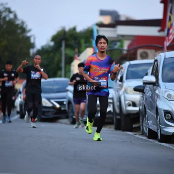 Runner Photo 3723413