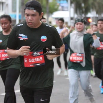 Runner Photo 3723434