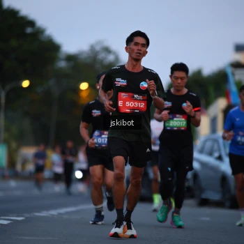 Runner Photo 3723450