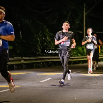 Runner Photo 3723455