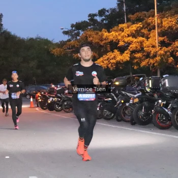 Runner Photo 3723460