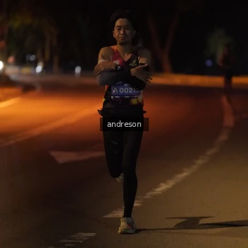 Runner Photo 3723518