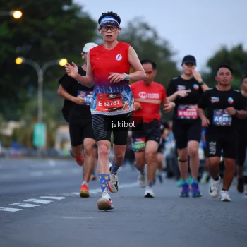 Runner Photo 3723540