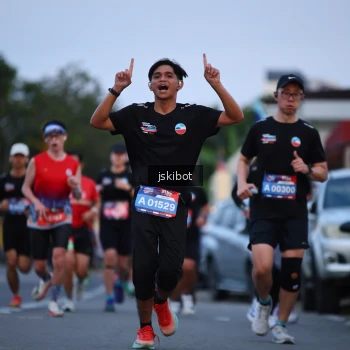 Runner Photo 3723561