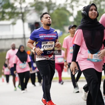 Runner Photo 3723602