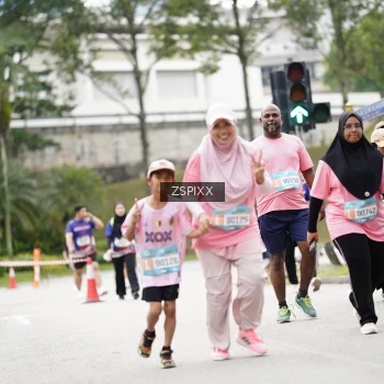 Runner Photo 3723617