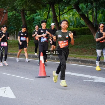 Runner Photo 3723626