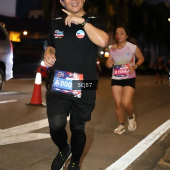 Runner Photo 3723712