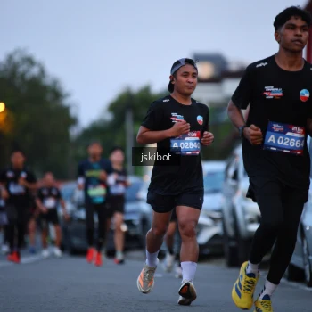Runner Photo 3723732