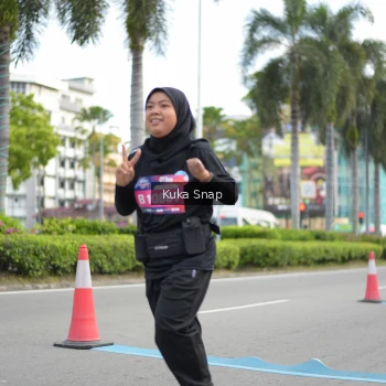 Runner Photo 3723780