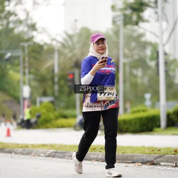 Runner Photo 3723812