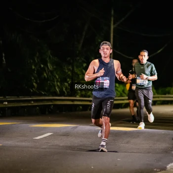 Runner Photo 3723855