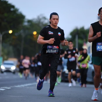 Runner Photo 3723857