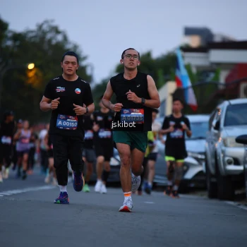 Runner Photo 3723870