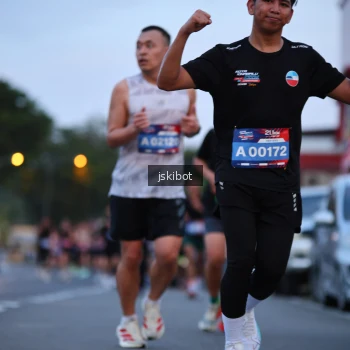Runner Photo 3723914