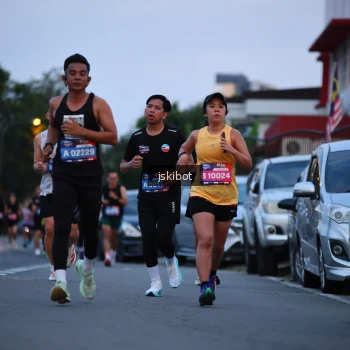 Runner Photo 3723955