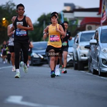 Runner Photo 3723996