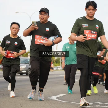 Runner Photo 3724005