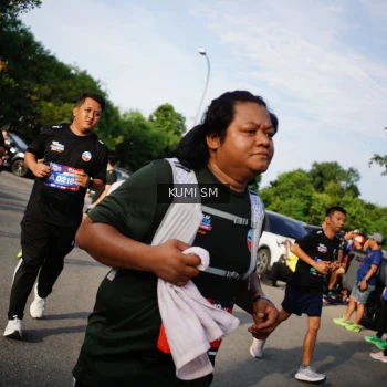 Runner Photo 3724029
