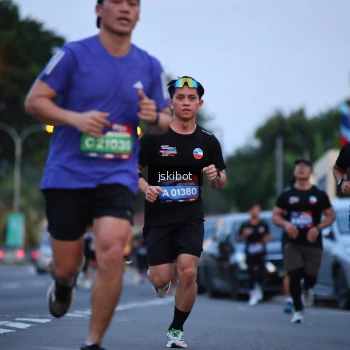 Runner Photo 3724039
