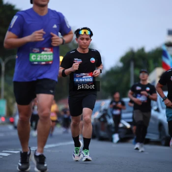 Runner Photo 3724067