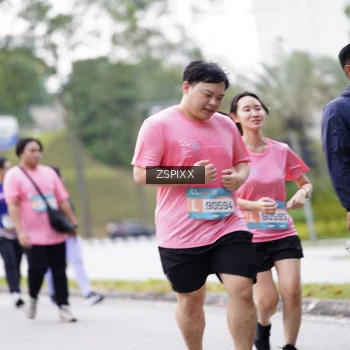 Runner Photo 3724075