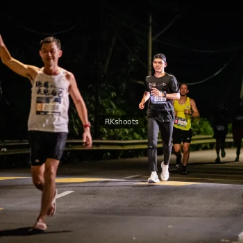 Runner Photo 3724100