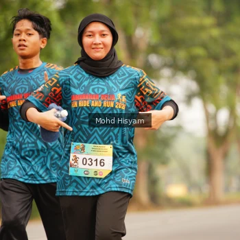 Runner Photo 3724113