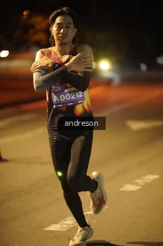 Runner Photo 3724134