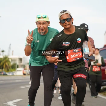 Runner Photo 3724137