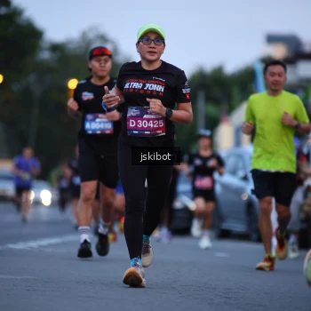 Runner Photo 3724195