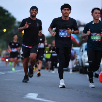 Runner Photo 3724266