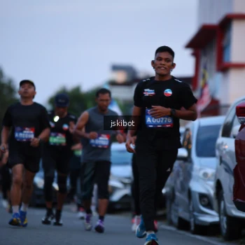 Runner Photo 3724331