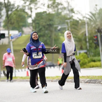 Runner Photo 3724333