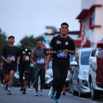 Runner Photo 3724337