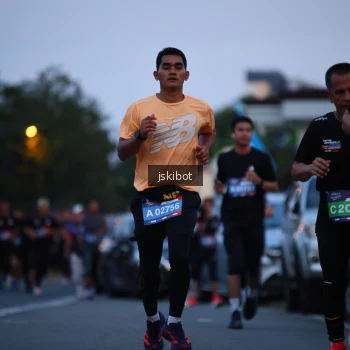 Runner Photo 3724389