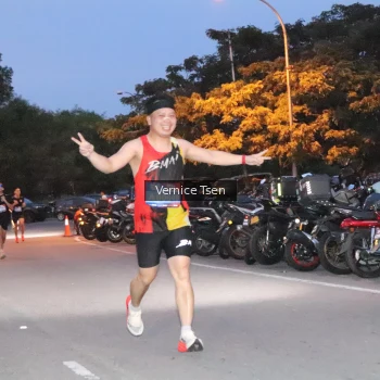Runner Photo 3724394