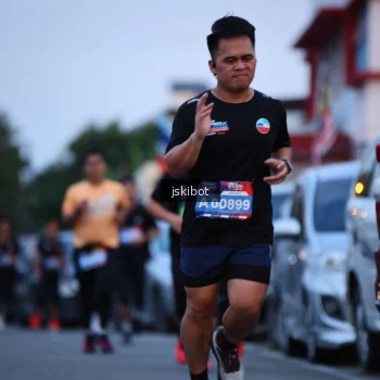 Runner Photo 3724428