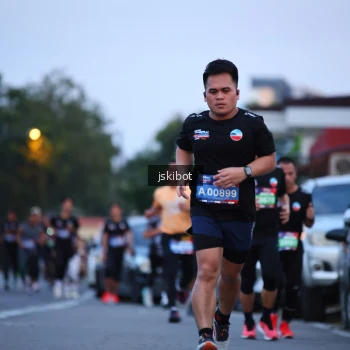 Runner Photo 3724438