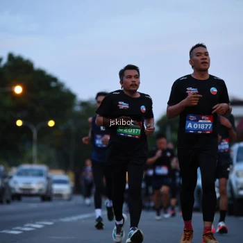 Runner Photo 3724482
