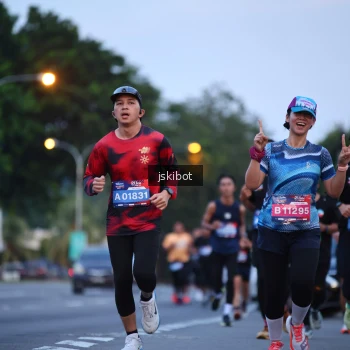 Runner Photo 3724505