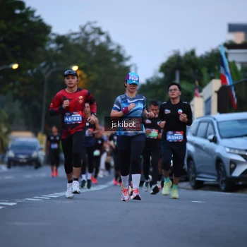 Runner Photo 3724537