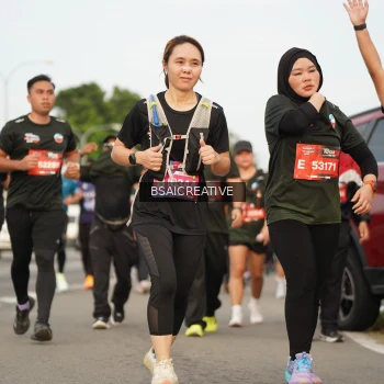 Runner Photo 3724543