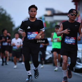 Runner Photo 3724585