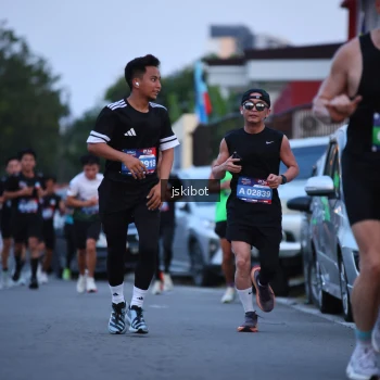 Runner Photo 3724615