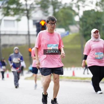 Runner Photo 3724636