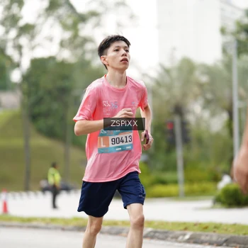 Runner Photo 3724659